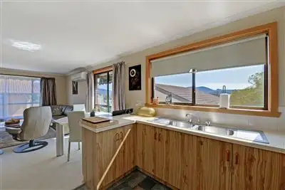 Sixth view of Homely unit listing, 2/22B Bellevue Parade, New Town TAS 7008