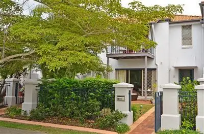 58 Kenbury Street, Bulimba QLD 4171