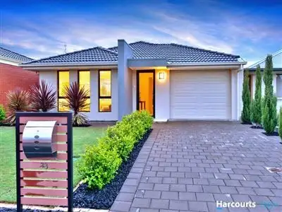 Second view of Homely house listing, 33 Sovereign Drive, Woodcroft SA 5162