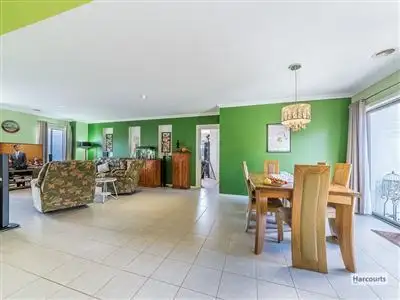 Seventh view of Homely house listing, 10 Rimfire Avenue, Drouin VIC 3818