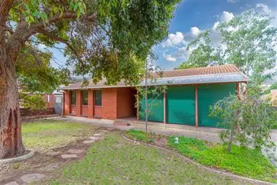 Second view of Homely house listing, 29 Louise Crescent, Morphett Vale SA 5162
