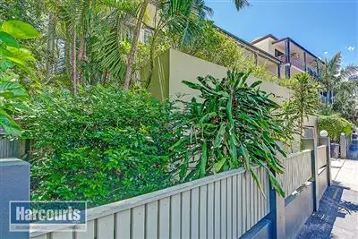 Sixth view of Homely unit listing, 9/20 Terrace Street, Spring Hill QLD 4000