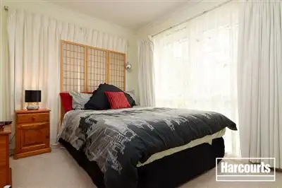 Fifth view of Homely house listing, 3 Hutchins Way, Skye VIC 3977