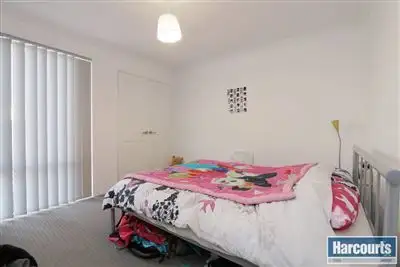 Sixth view of Homely house listing, 5 Figbird Way, Southern River WA 6110