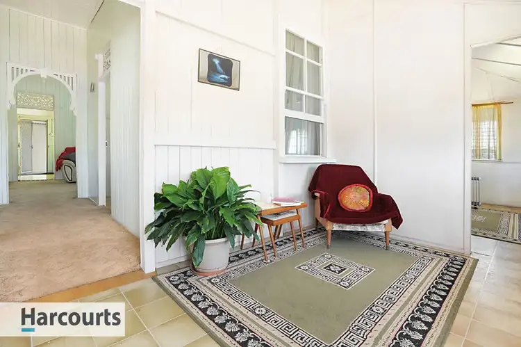 9 Walter Street, Caboolture QLD 4510