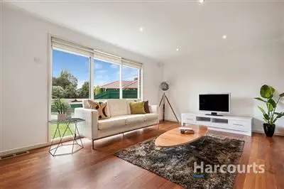 Second view of Homely house listing, 5 Chester Court, Epping VIC 3076