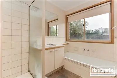Sixth view of Homely unit listing, 2/6 Delmont Court, Cranbourne VIC 3977