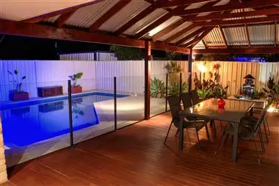 17 Mawson Grange, Lakelands WA 6180