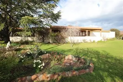 2 Northcott Avenue, Cootamundra NSW 2590