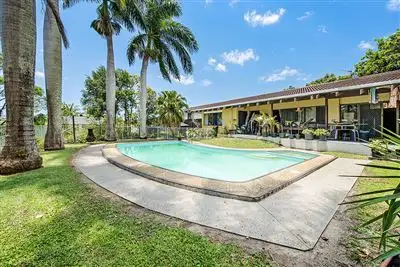 Second view of Homely house listing, 7 Penamber Court, Benowa QLD 4217