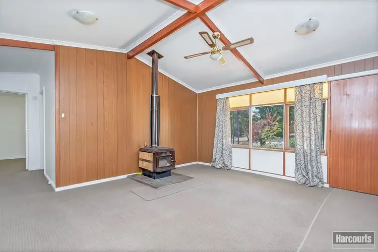 8 Carlisle Street, Williamstown SA 5351