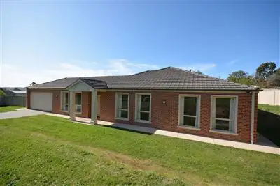 15 Coulsons Road, Warrenheip VIC 3352