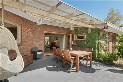 Second view of Homely house listing, 6 Samuel Close, Wheelers Hill VIC 3150