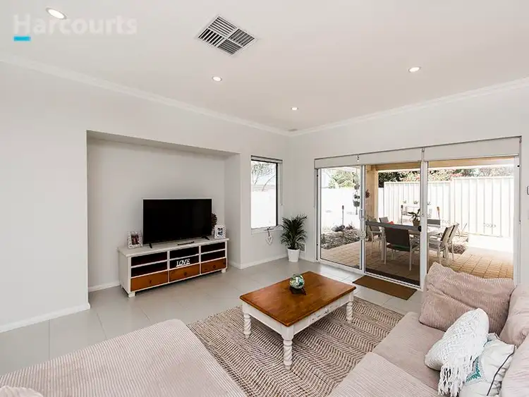Seventh view of Homely house listing, 8A Gallop Close, Heathridge WA 6027