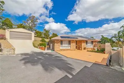 29 Wantana Crescent, Edens Landing QLD 4207