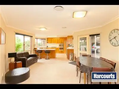 Sixth view of Homely house listing, 6 Elska Court, Warragul VIC 3820