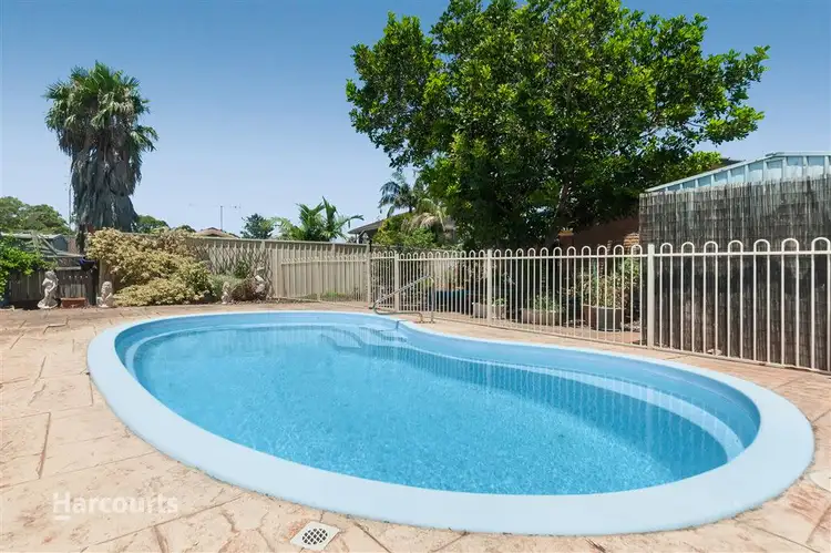 3 Hickory Street, Albion Park Rail NSW 2527
