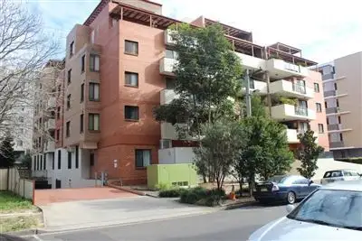 8/9-11 Bathurst Street, Liverpool NSW 2170