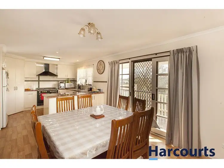 Sixth view of Homely house listing, 4 Clover Court, Warragul VIC 3820