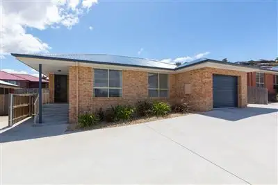 2/26 Henty Close, Old Beach TAS 7017
