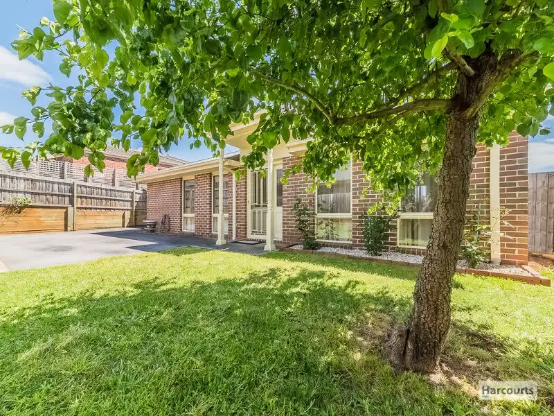 Main view of Homely unit listing, 2/71 Victoria Street, Drouin VIC 3818