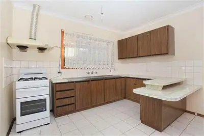 Fifth view of Homely house listing, 8 Falcon Street, Thomastown VIC 3074