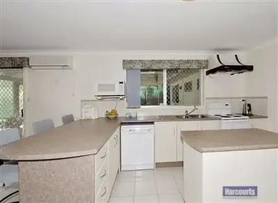 Second view of Homely house listing, 7 Robin Court, Singleton WA 6175