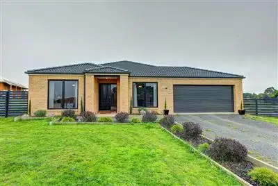 14 Johnston Street, Smythesdale VIC 3351
