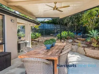 15 Vauton Court, Arana Hills QLD 4054
