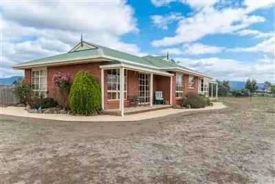 2 Summerville Place, Brighton TAS 7030
