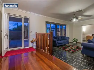 Fifth view of Homely house listing, 2 Merrifield Place, Mullaloo WA 6027