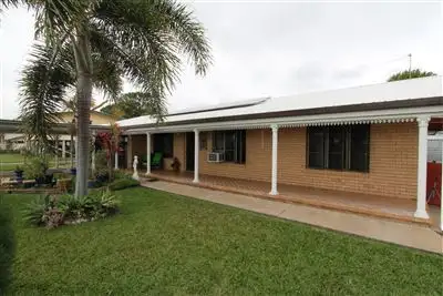 69 Young Street, Ayr QLD 4807