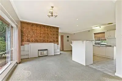 Fourth view of Homely house listing, 2 Kenwyn Drive, Campbelltown SA 5074