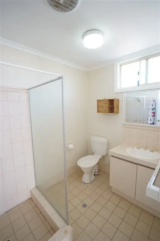 Sixth view of Homely house listing, 5 Andromeda Court, Southern Cross WA 6426