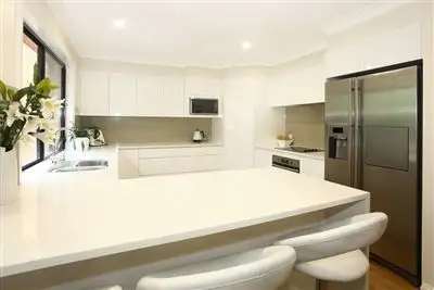 Second view of Homely house listing, 4 Milverton Close, Mudgeeraba QLD 4213