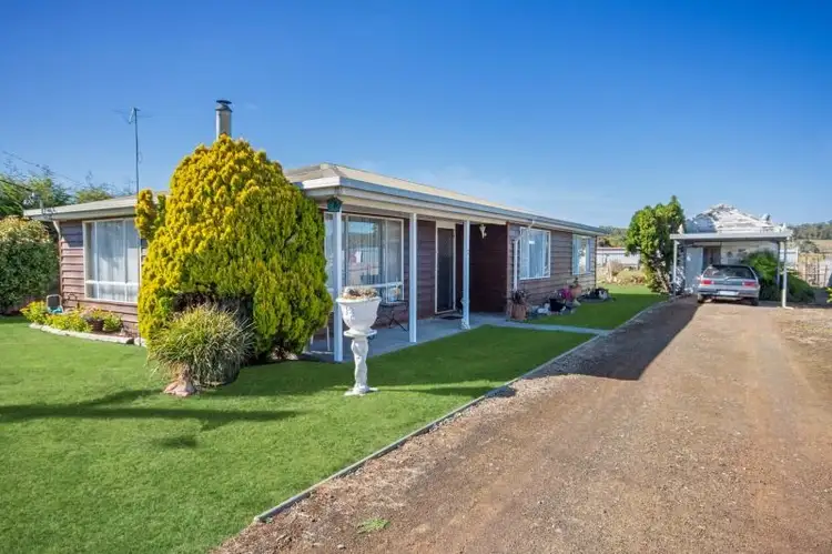 5 West Arm Road, Beauty Point TAS 7270