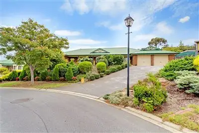 10 Gulfview Circuit, Gulfview Heights SA 5096