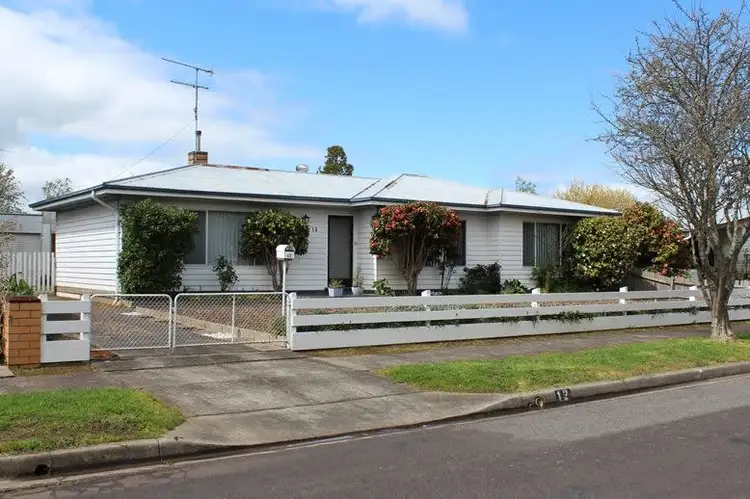 12 Elmore Street, Hamilton VIC 3300