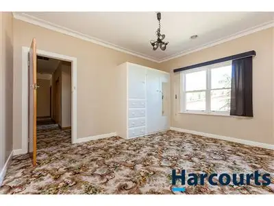 Seventh view of Homely house listing, 4 Armstrong Avenue, Drouin VIC 3818