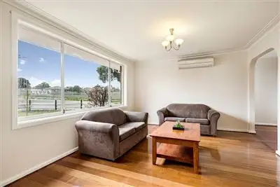 Fourth view of Homely house listing, 5 Hensley Road, Lalor VIC 3075