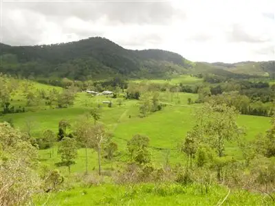 285 East Funnel Creek Road, Sarina QLD 4737