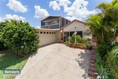 12 Penina Place, Oxley QLD 4075