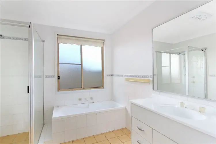 Seventh view of Homely house listing, 4 Parkview Close, Horsley NSW 2530