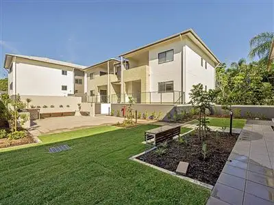 12/71 Dansie Street, Coorparoo QLD 4151