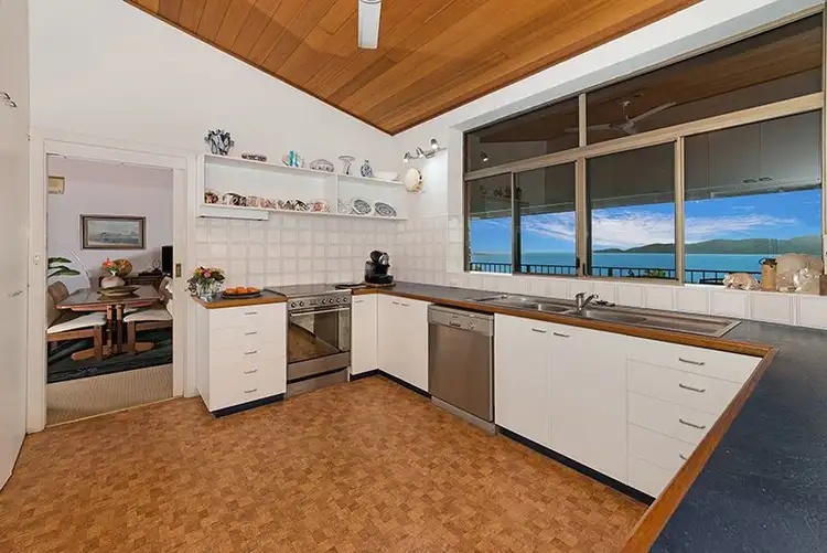 Fifth view of Homely house listing, 6 Edinburgh Court, Castle Hill QLD 4810