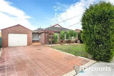 122 Casey Drive, Lalor VIC 3075
