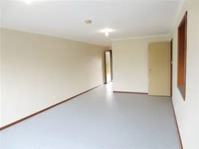 Second view of Homely house listing, 7 Tiree Court, Huntfield Heights SA 5163