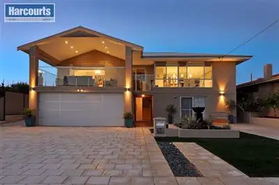 Main view of Homely house listing, 7 Iluka Avenue, Mullaloo WA