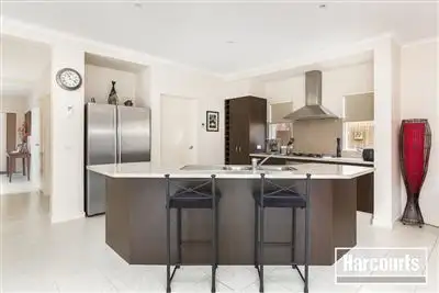 Fourth view of Homely house listing, 3 Cresta Court, Berwick VIC 3806