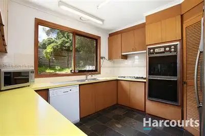 Fourth view of Homely house listing, 2 Locksley Chase, Vermont VIC 3133
